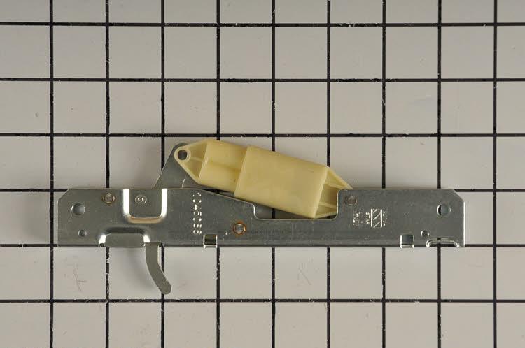 W11045086 Whirlpool Hinge Receptacle