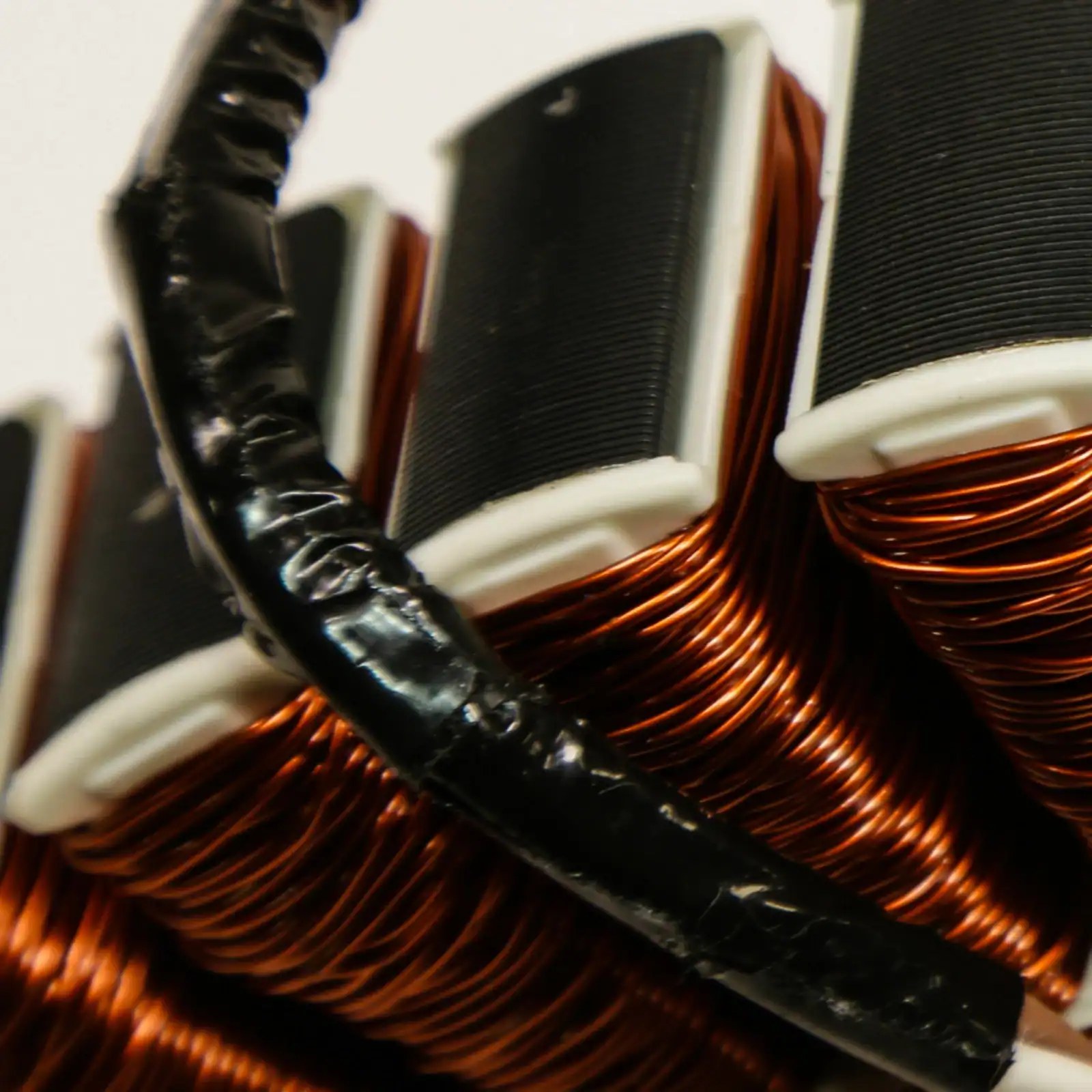 1 of W10365754 STATOR - Image 8