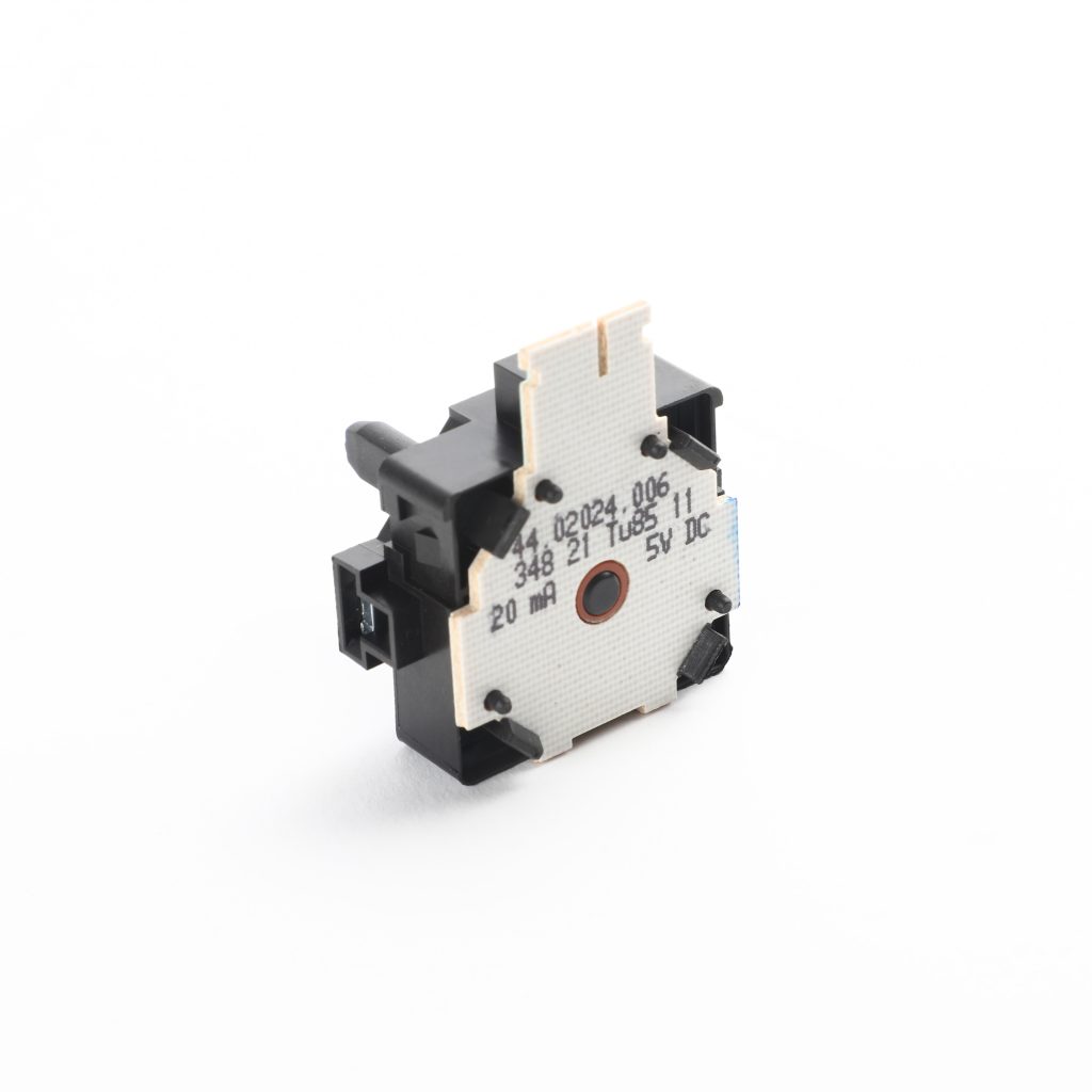Bosch 00631340 SWITCH Genuine OEM