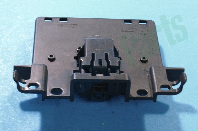 OEM Genuine Part 1 of 8193830 - LATCH-DOOR - Image 8
