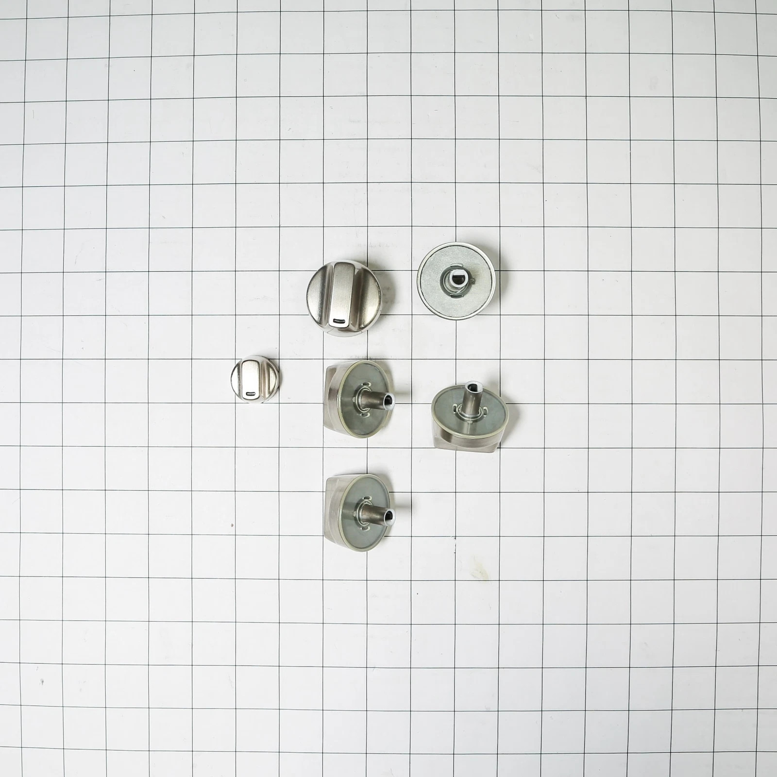 OEM Genuine Part 1 of WB03X32194 - KNOB KIT - Image 13
