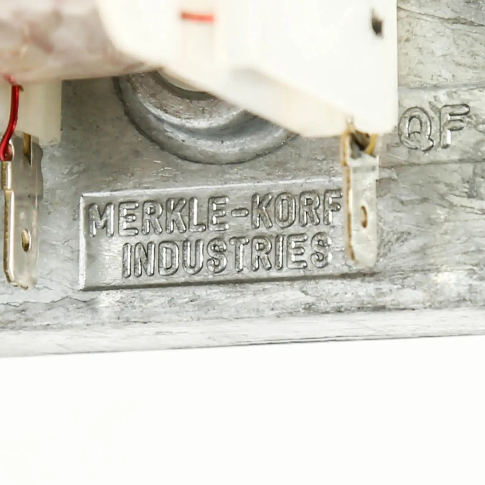 OEM Genuine Part 1 of WP2188242 - MOTOR - Image 8