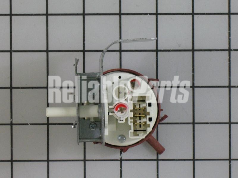OEM Genuine Part 1 of WH12X10479 - SWITCH PRESSURE - Image 3