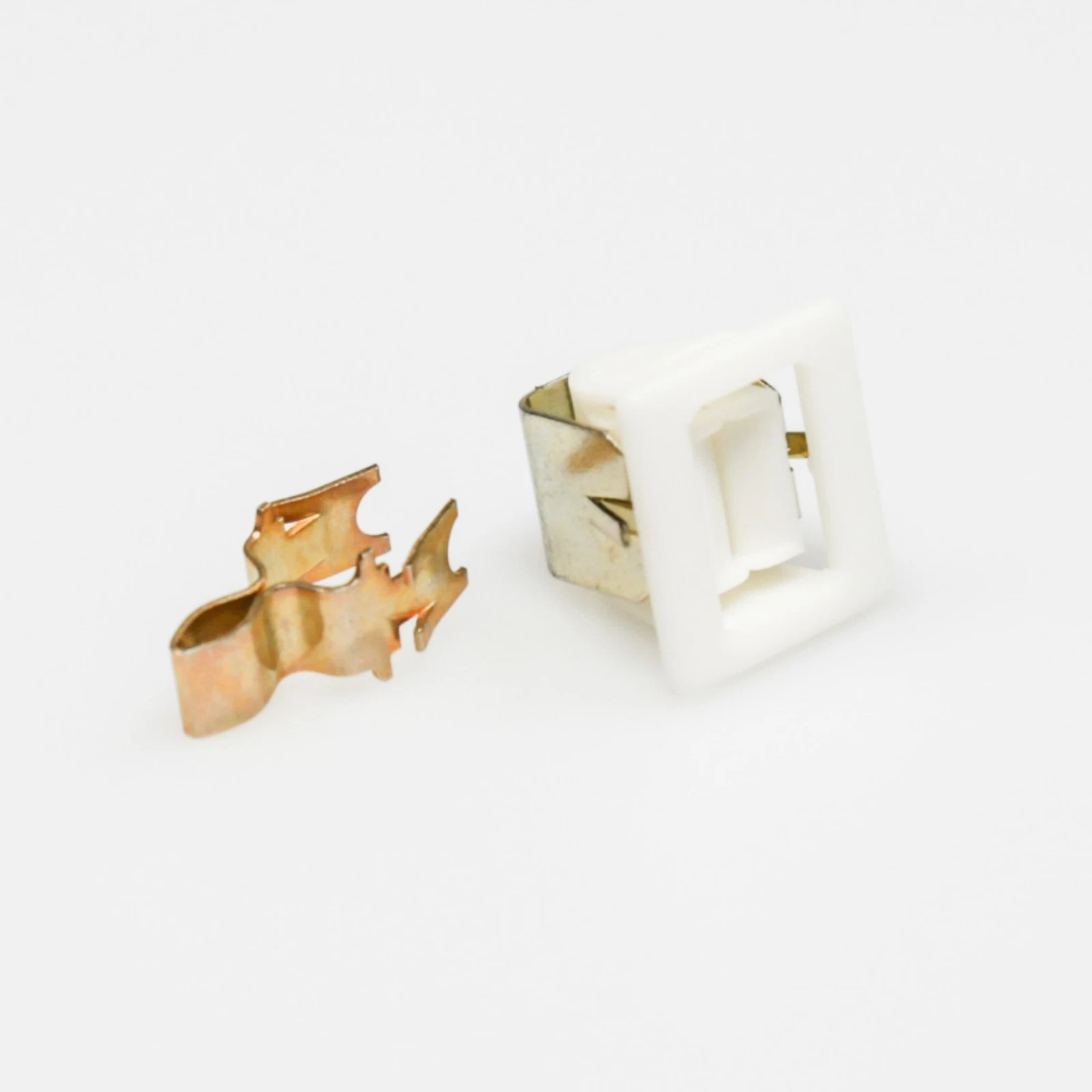 OEM Genuine Part 1 of 5366021400 - LATCH KIT - Image 4
