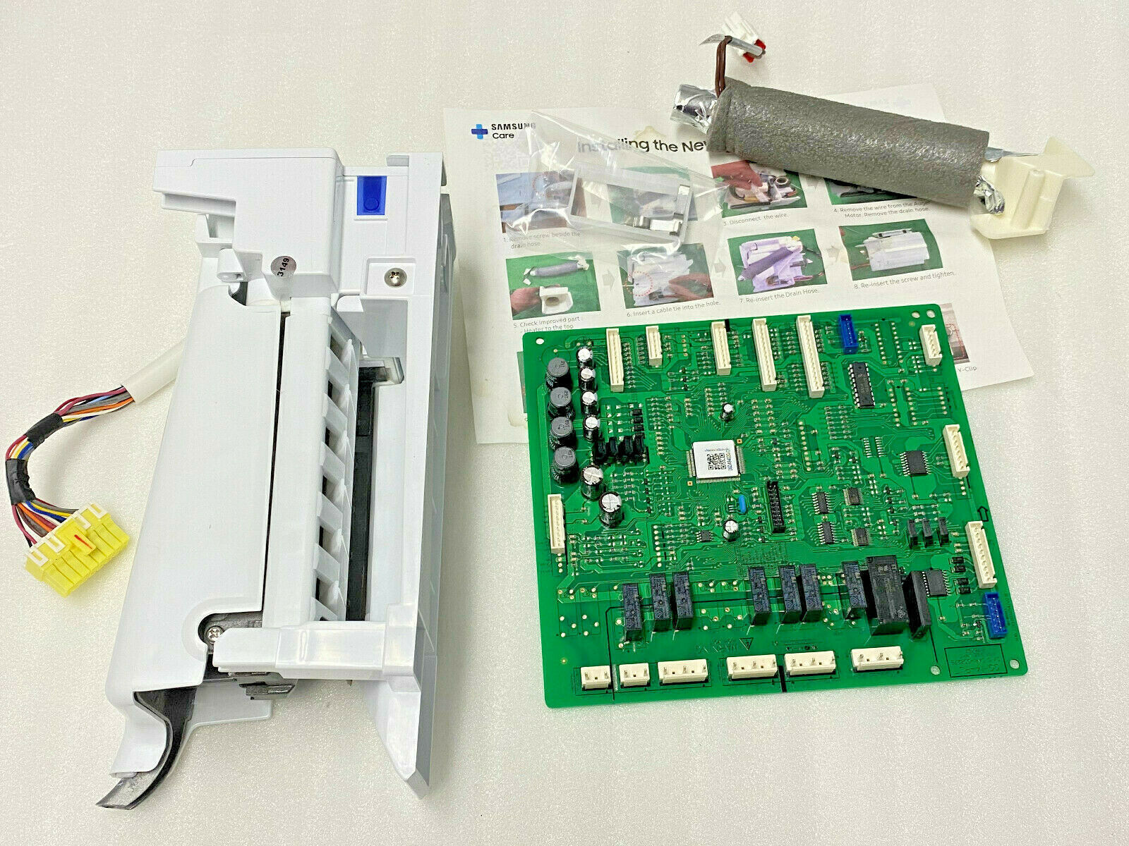 1 of DA82-02655A Samsung Refrigerator Assembly Ice Da94-03040p Cd OEM Replace...