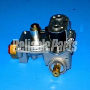 1 of WP306176 Whirlpool Valve Gas OEM Replacement, NEW FAST SHIP Fits Many Ap...