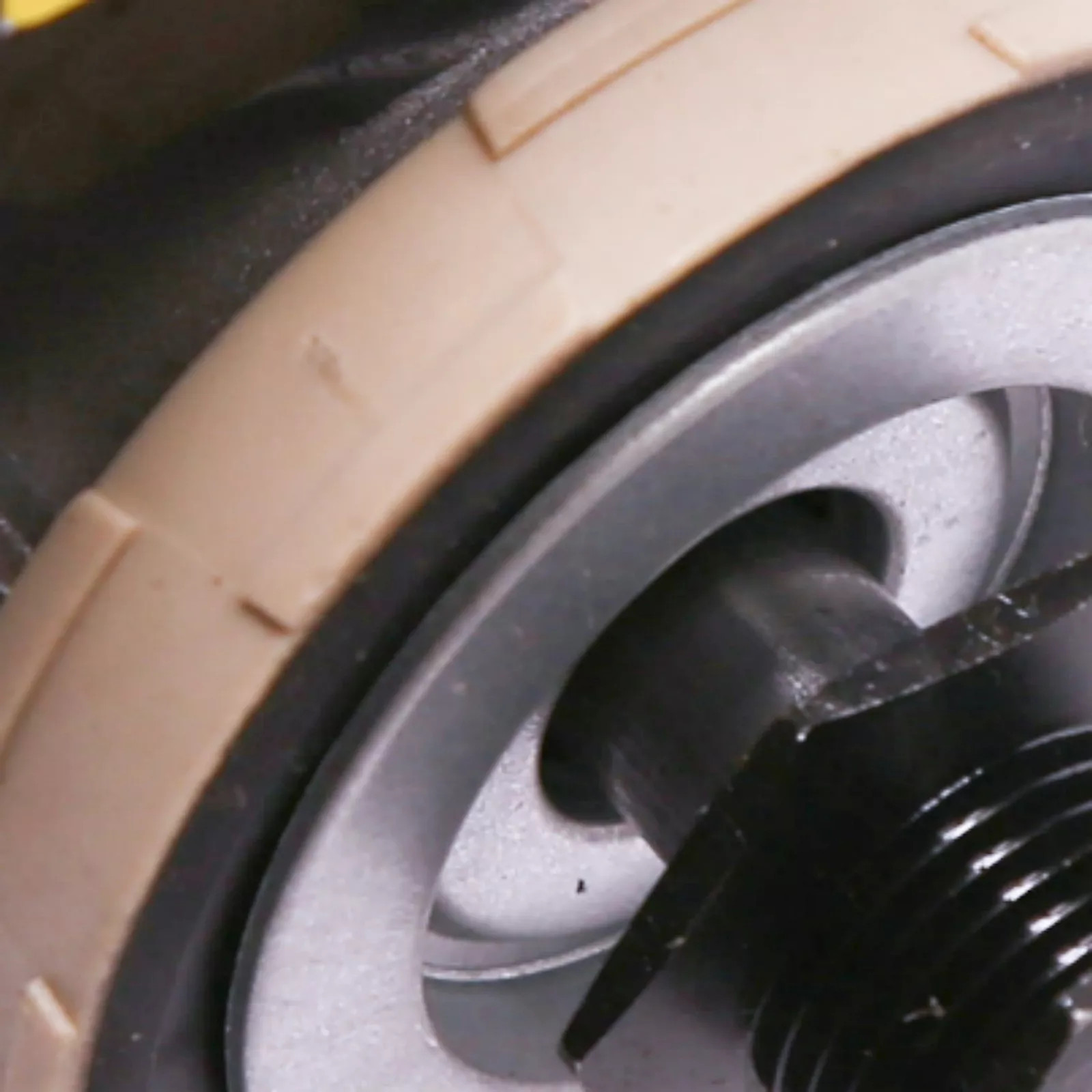 OEM Genuine Part 1 of DC31-00055J - Image 9
