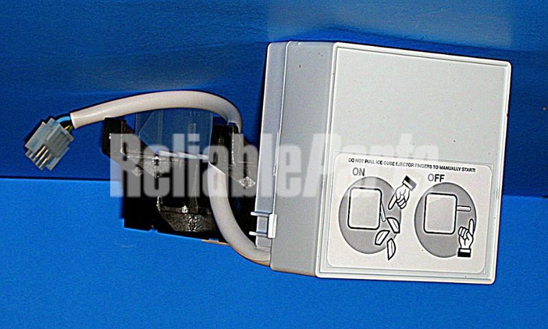 OEM Genuine Part 1 of 5304458371 - ICEMAKER - Image 4