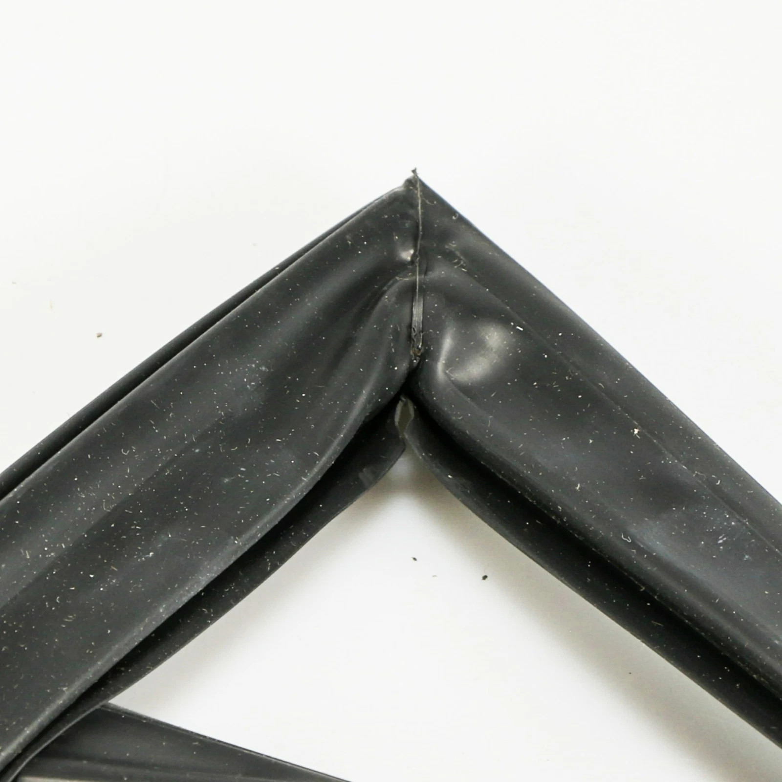 OEM Genuine Part 1 of 5304507206 - GASKET-DOOR - Image 3