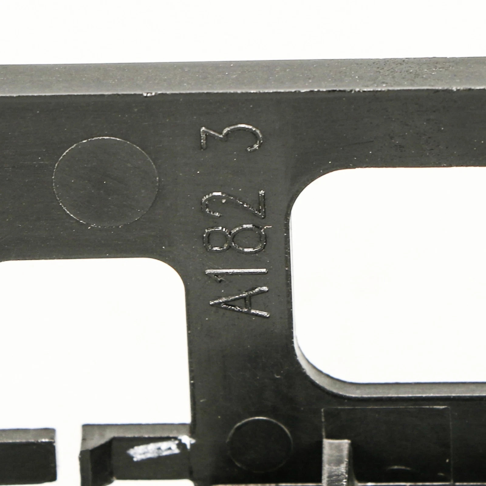 OEM Genuine Part 1 of 5304503439 - LATCH HOOK - Image 4